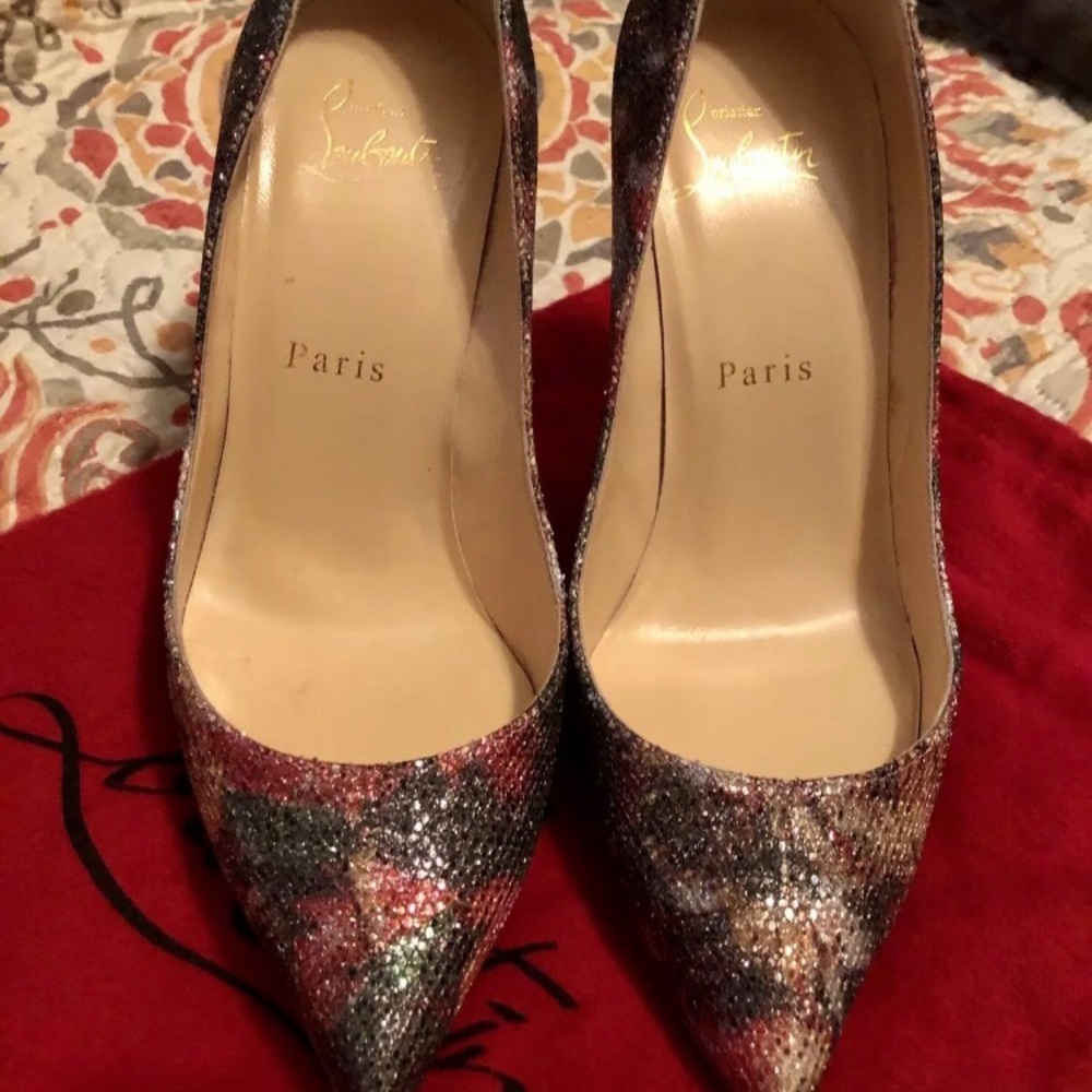Authentic Christian Louboutin Pigalle Follies